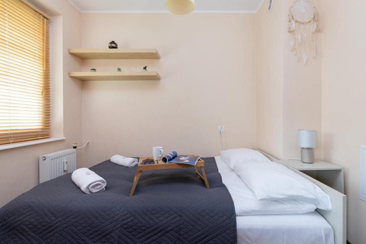 Zabianka Sztormowa With 1 Bedroom By Renters * Danzig